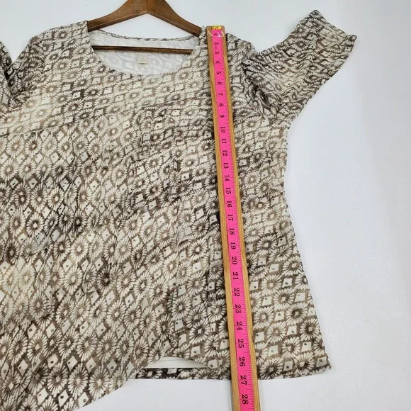 Chico's Womens 3 (XL) Brown Tan Abstract Diamond Print Asymmetric Hem Tunic Top - Picture 13 of 13